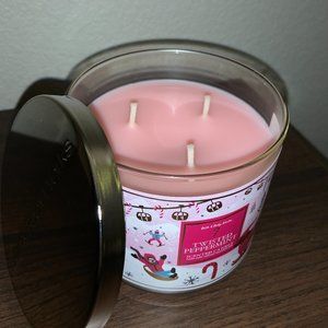 Bath & Body Works Twisted Peppermint Candle